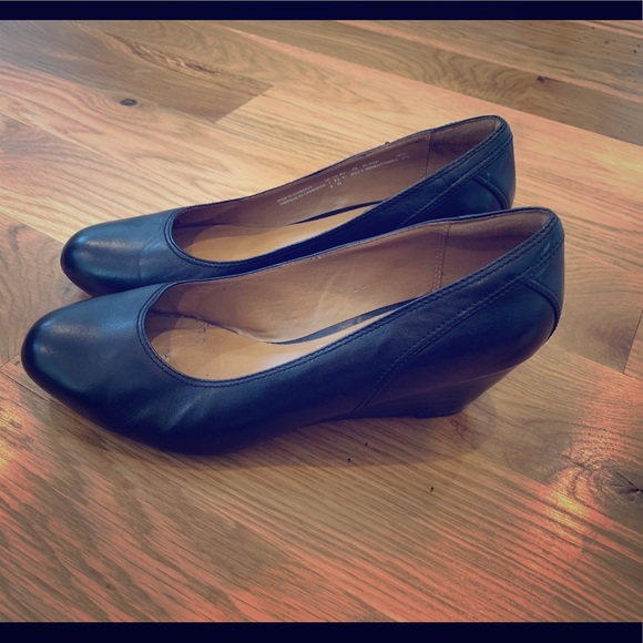 clarks vendra bloom wedge pump